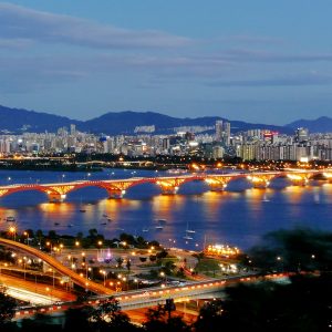 Seongsan Bridge and the Han River